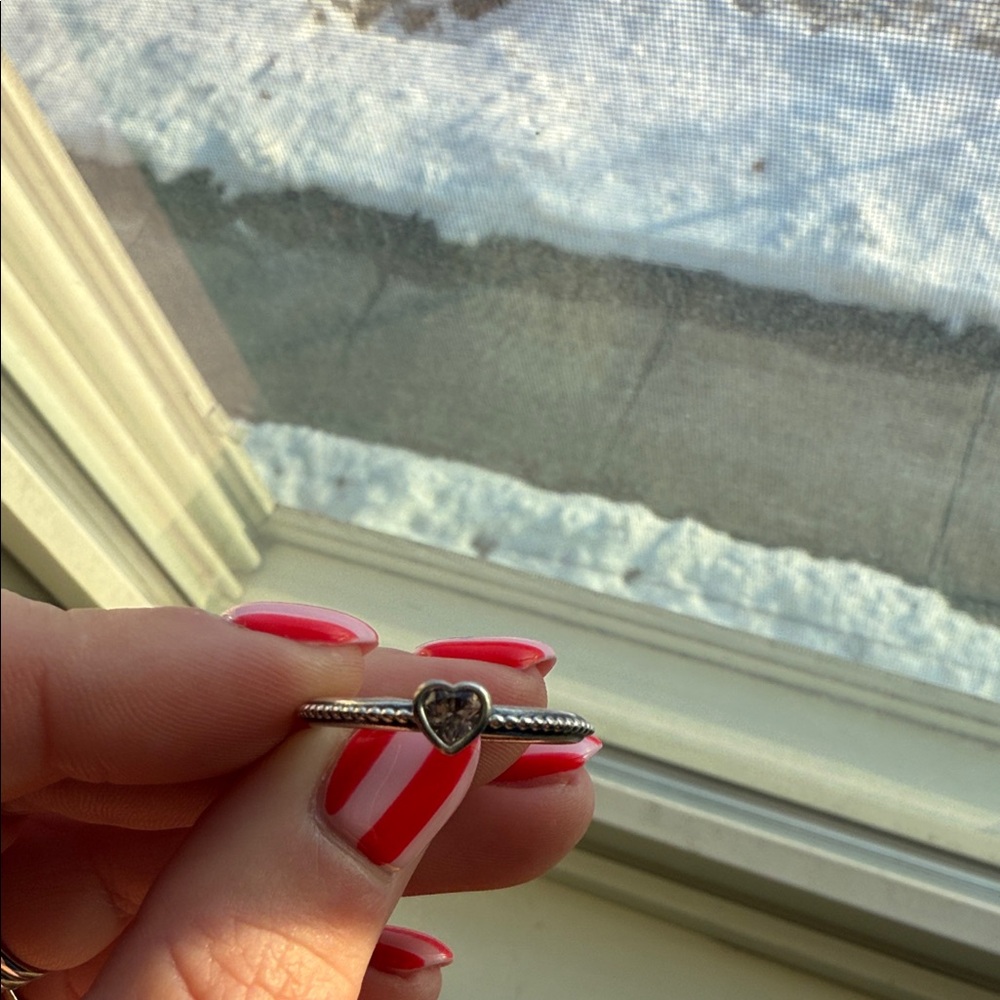 Pandora Dainty Heart Ring - Picture 3 of 3